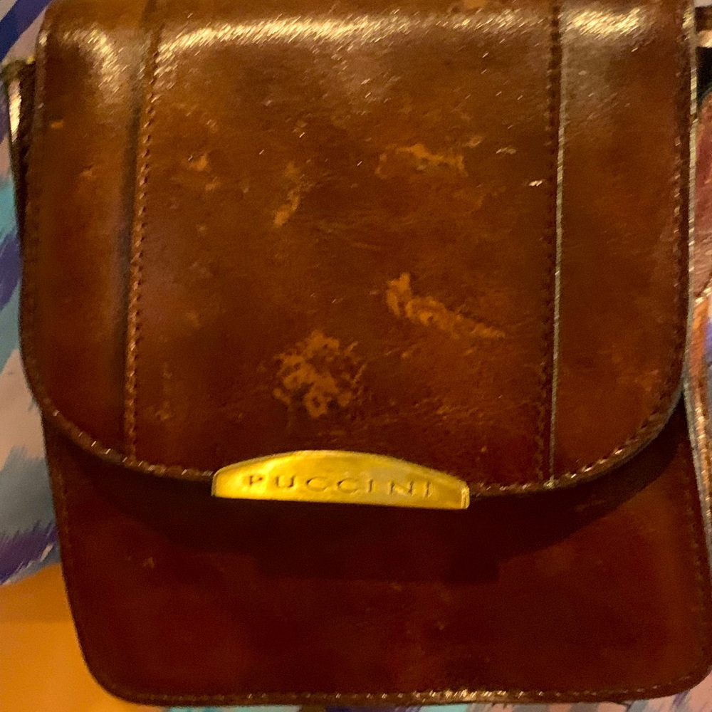 Brown leather crossbody bag